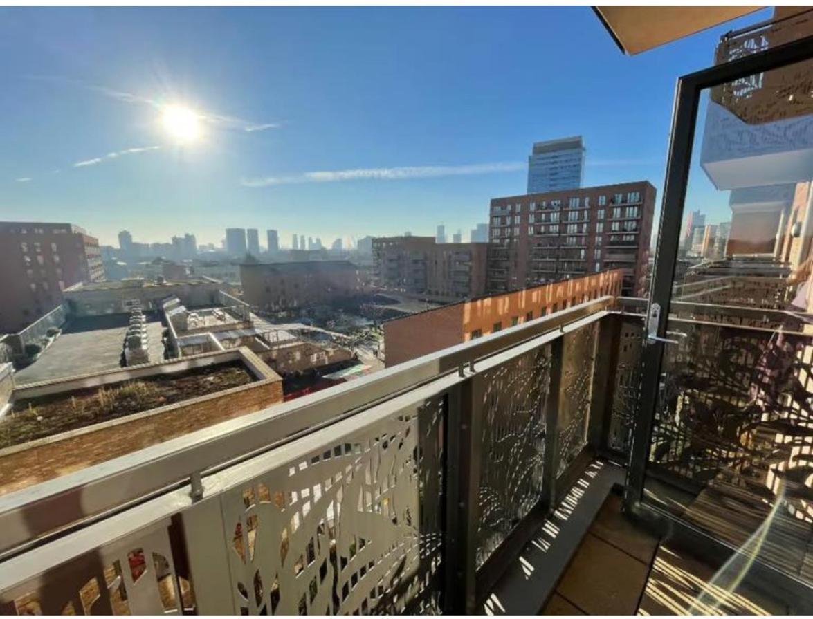 Canning Town -2 Bed Luxury Apartment ロンドン エクステリア 写真