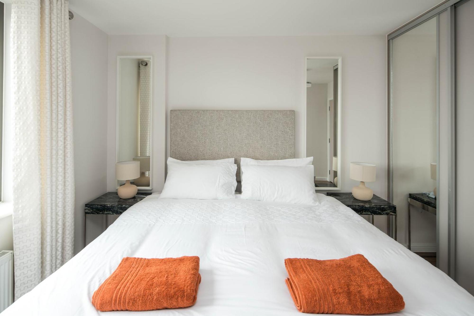 Canning Town -2 Bed Luxury Apartment ロンドン エクステリア 写真