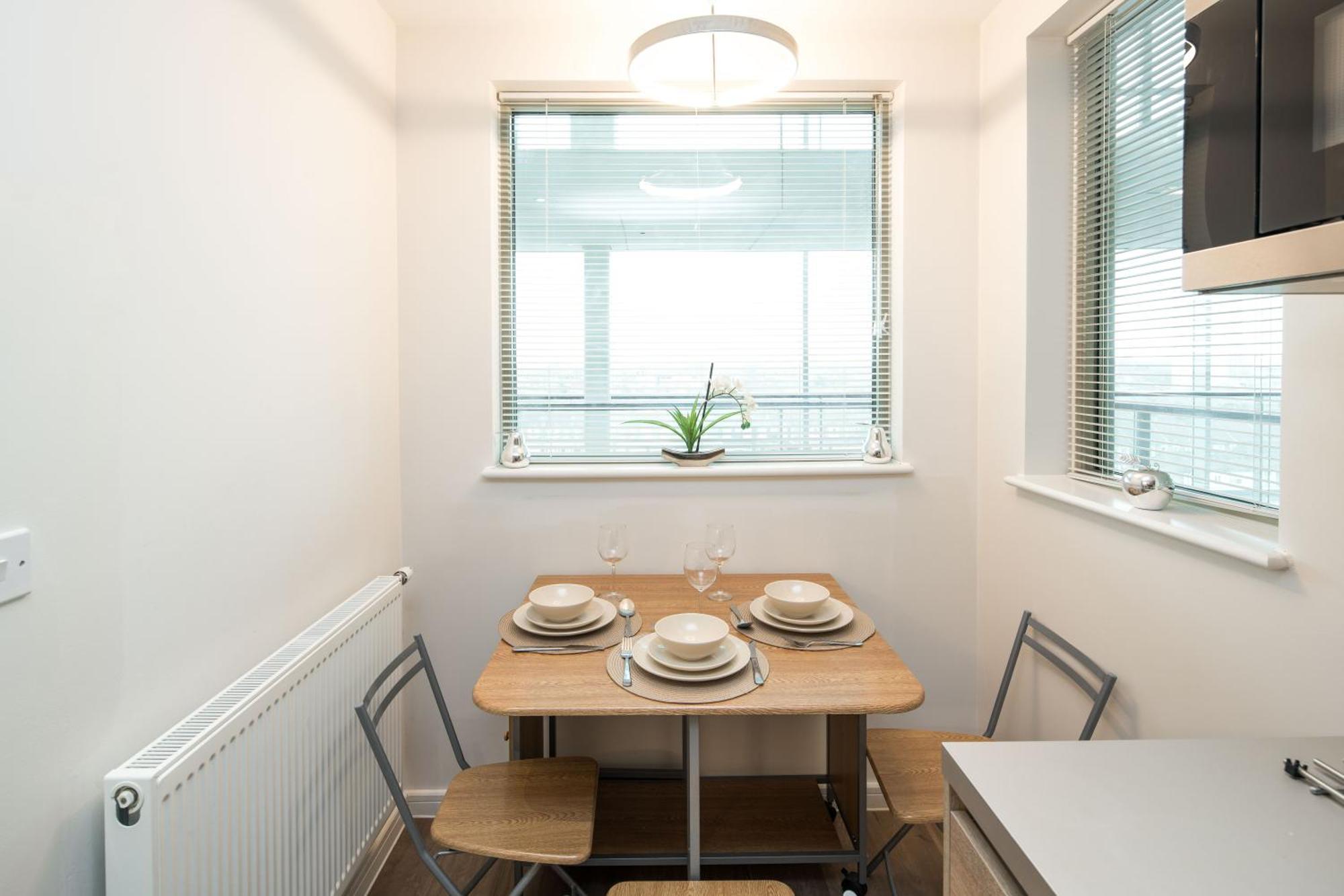 Canning Town -2 Bed Luxury Apartment ロンドン エクステリア 写真