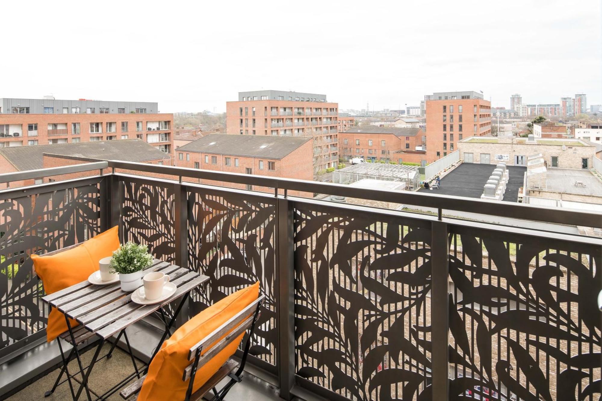 Canning Town -2 Bed Luxury Apartment ロンドン エクステリア 写真